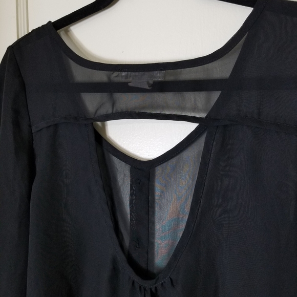 AGACI black button front keyhole back sheer 3/4 sleeve blouse M - Picture 5 of 6